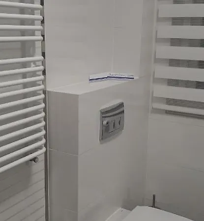 Δωμάτια σε οικογενειακή κατοικία Domek Jelenia Gora